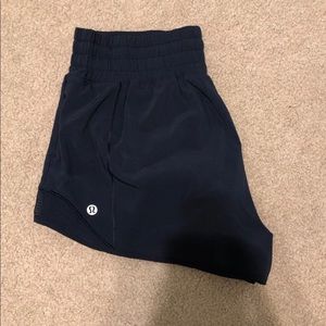 Lyly lemon HR hotty hot shorts